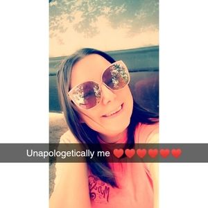 Meet your Posher, Katherine